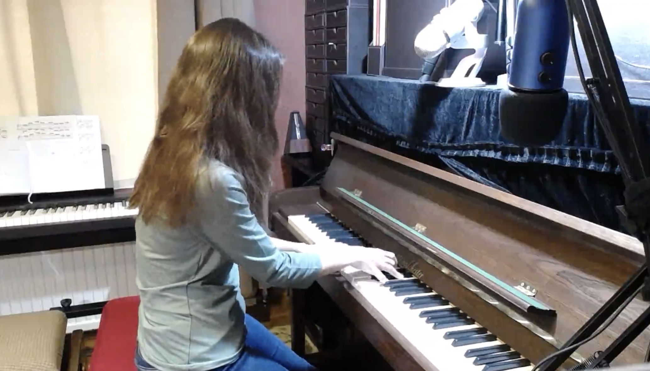 The Unspoken Current – Improvisation in D Phrygian, Eb Lydian and Ab Lydian