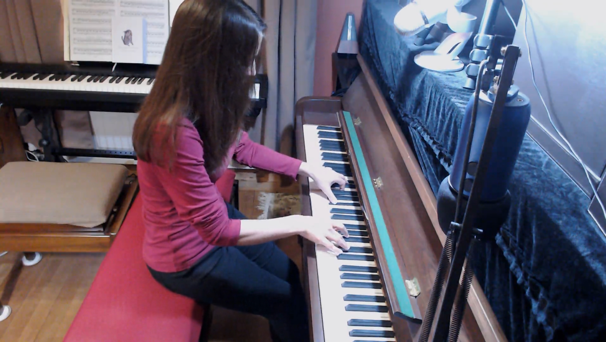 Displaced — Improvisation in F Mixolydian & Mixolydian ♭6, With E♭ Dorian