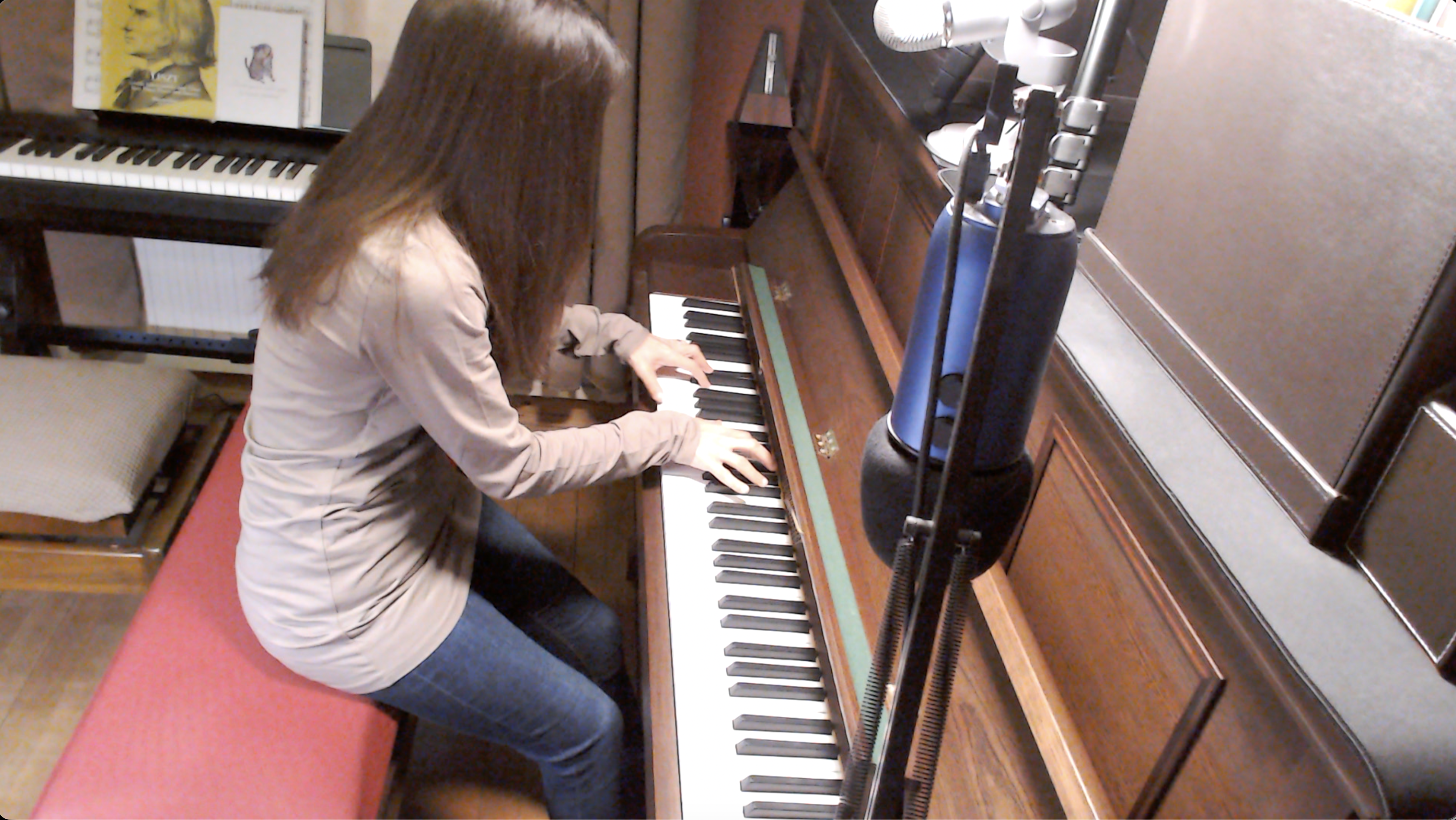 Akaste — Improvisation in G Aeolian, G Dorian ♯4 & C Dorian ♭2