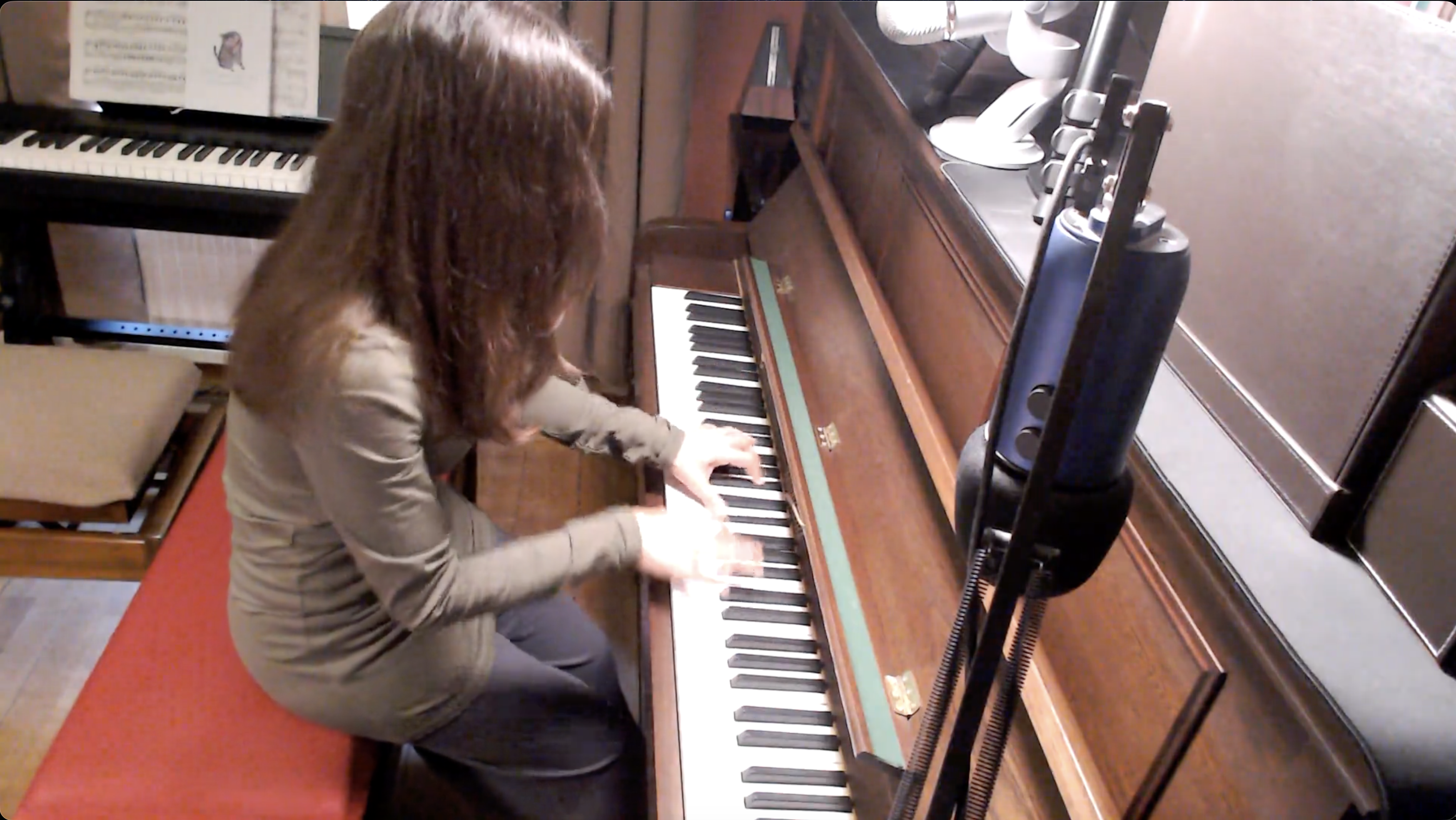 A Rhapsody of Chiaroscuro — Improvisation in B♭ Dorian & Mixolydian ♭6, D♭ Lydian, G Dorian ♯4 & Aeolian