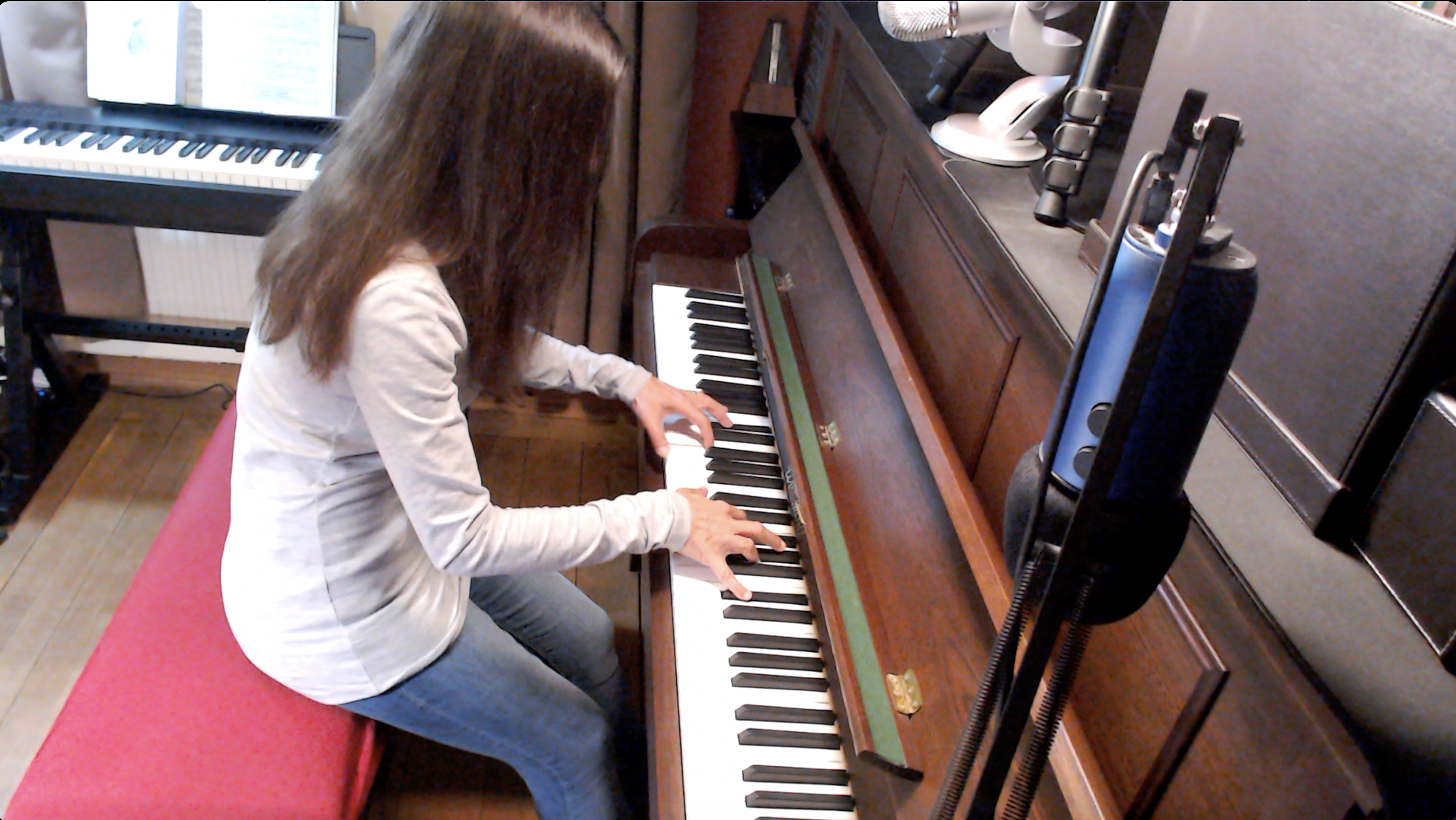 A Thousand Latent — Improvisation in A Ionian Augmented, F♯ Dorian, F Lydian ♯2 & E Mixolydian ♭6