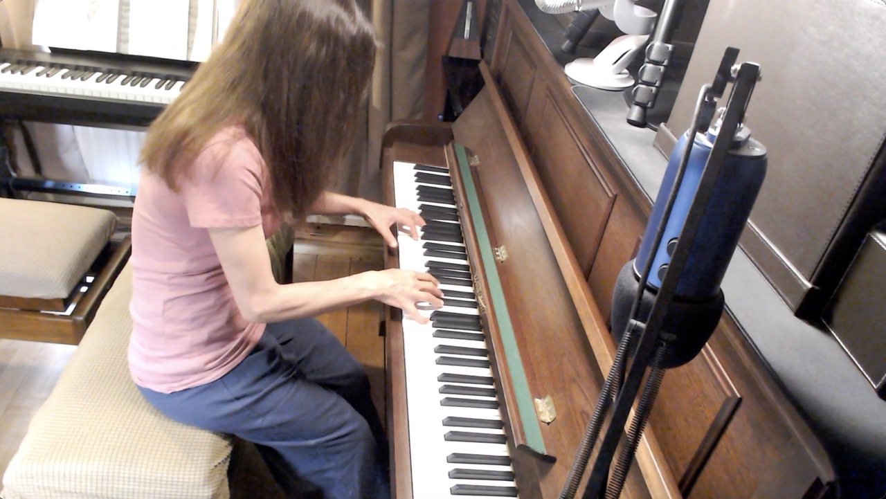 Cycles of Coloured Sands — Improvisation in F Dorian, D Aeolian & G Lydian