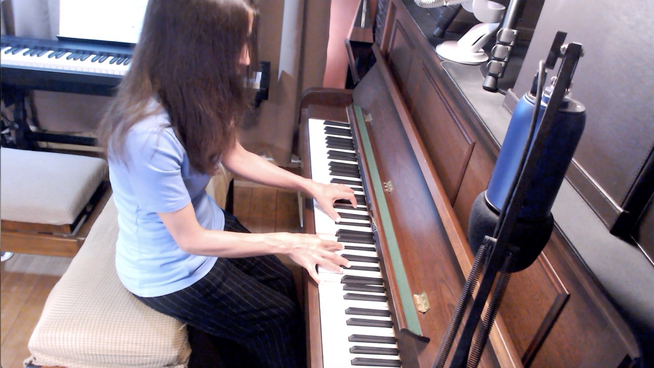 Gold Sky in a Blue Mirror — Improvisation in E♭ Lydian ♯2, E Dorian, E Aeolian, D Lydian & E♭ Dorian