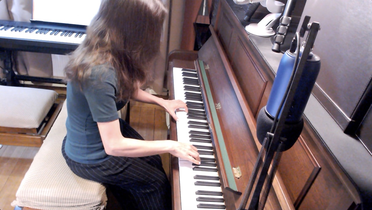 Selenic Raindrops — Improvisation in G Dorian ♭2, G Dorian, G Phrygian & D Mixolydian ♭6
