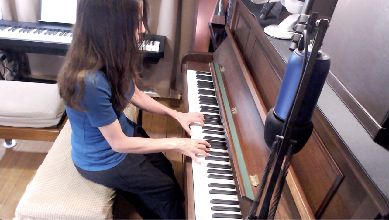 Hanging in Twilight — Improvisation in F Mixolydian ♭6 & A♭ Lydian ♯2